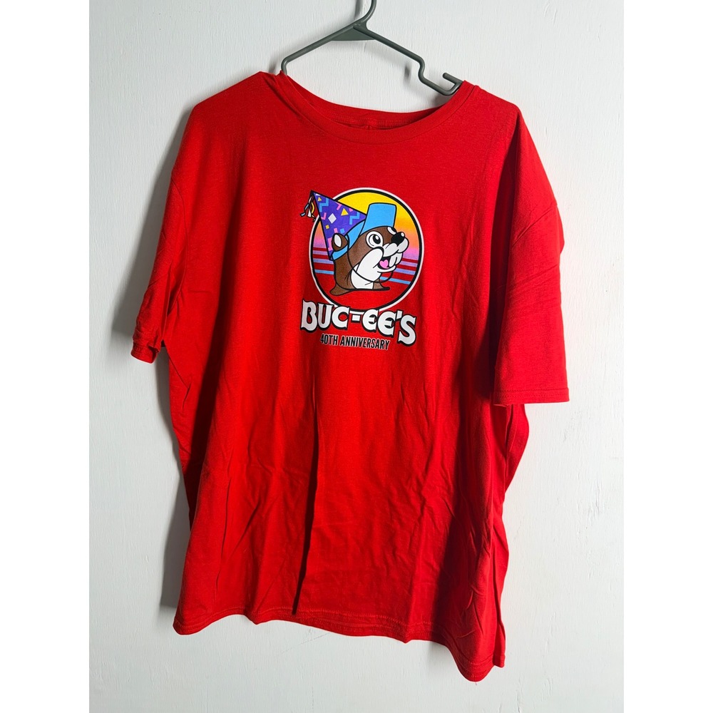 Buc-ee's 40th Anniversary T-Shirt XL Red Party Like It's 1982 Retro Graphic Tee